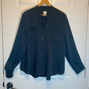 Chico's Dark Black Long Sleeved V-Neck Button Up Blouse 2 pocket Sz 3 or 16
